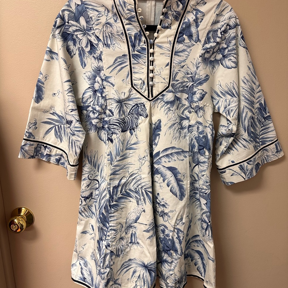 Tuckernuck Safari Toile Indre Dress Blue White Cotton Button Front